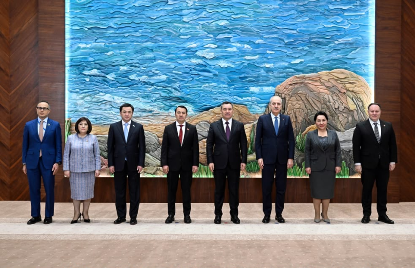President of the Kyrgyz Republic H.E. Sadyr Japarov receives the Speakers of the Parliaments of the TURKPA Member States and Secretary General of TURKPA